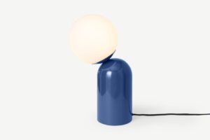 Vetro Tischlampe, Blau und Milchglas - MADE.com